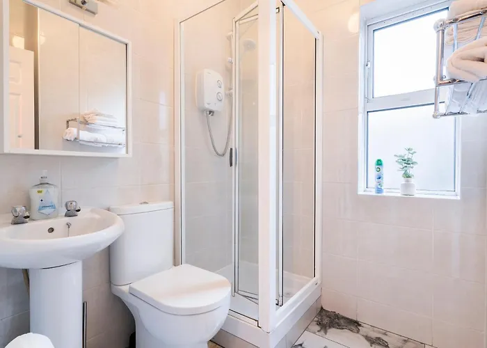 Daire In The Heart Of *