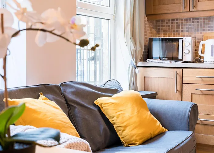 Apartman In The Heart Of *